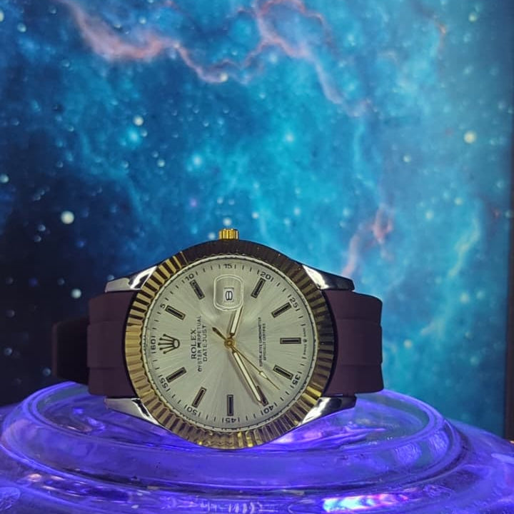 Novo Wrist Regal Date Quartz Watch – Gold Bezel, Silver Dial, Brown Strap